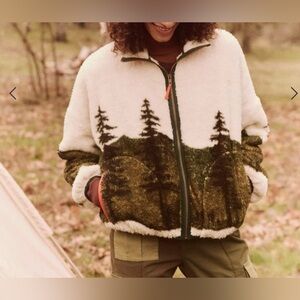 The Plush Terrain Full Zip in Mountain View by The Great, size  Small